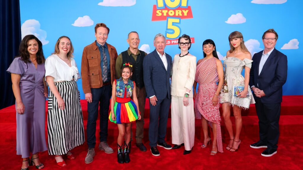 ‘Toy Story 5’ Team Pitches Quentin Tarantino to Continue Franchise 'Toy Story 5' Team Pitches Quentin Tarantino to Continue Franchise