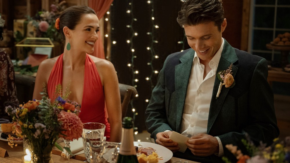 'Voicemails for Isabelle' Review: Zoey Deutch and Nick Robinson Spark