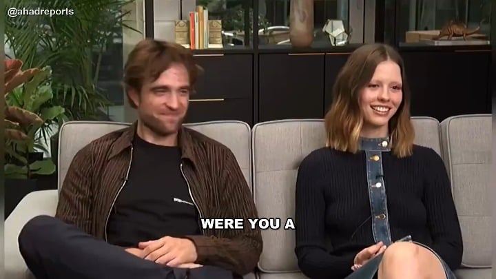 Mia Goth casually saying she never liked Twilight or Harry Potter next to Robert Pattinson