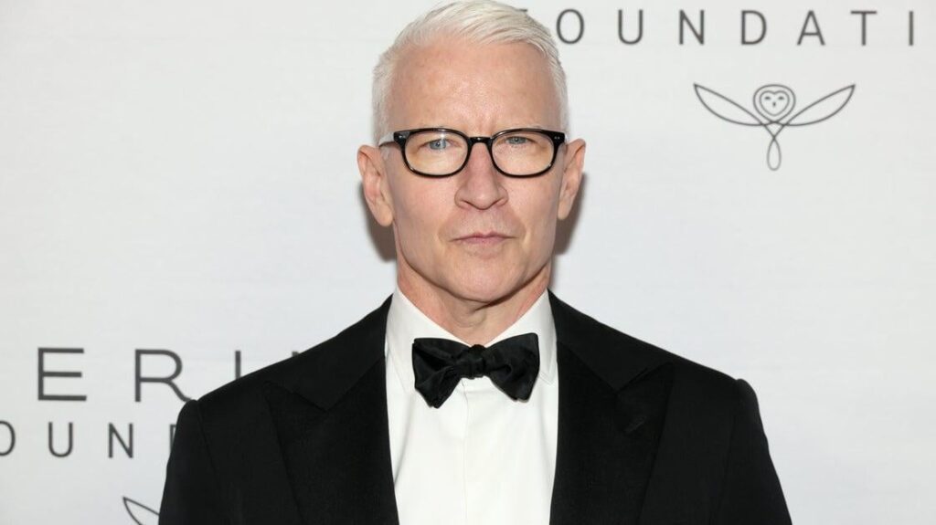 Andrew Rannells Reveals His Fling With Anderson Cooper Inspired ‘Girls’ Storyline