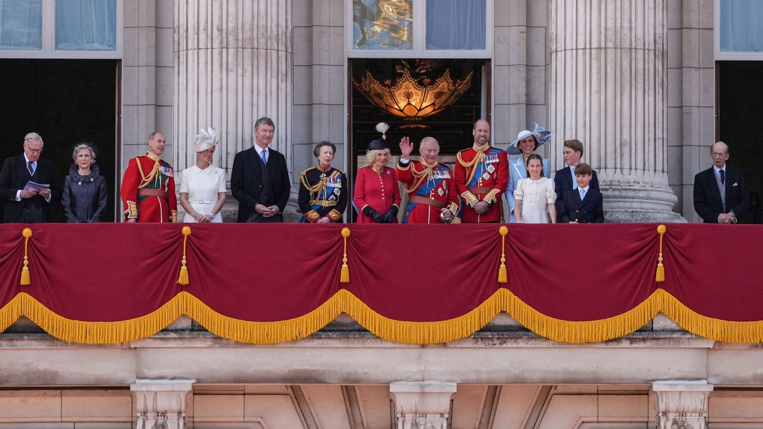 This senior royal checked his phone at Trooping the Colour This senior royal checked his phone at Trooping the Colour