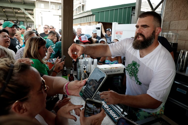 Jason Kelce’s sixth annual celebrity bartending fundraiser is returning to Ocean Drive in Sea Isle City this week Jason Kelce takes his turn as a bartender during the 2023 fundraiser in Sea Isle to benefit the Eagles Autism Foundation.