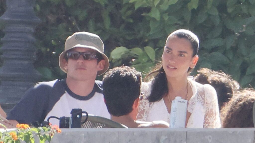 Dua Lipa Goes Beachy-Chic for Her Sicily Wedding Brunch Dua Lipa Goes Beachy-Chic for Her Sicily Wedding Brunch