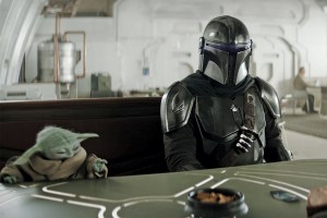(L-R) Grogu, Mandalorian (Pedro Pascal), and Colonel Ward (Sigourney Weaver) in Lucasfilm's THE MANDALORIAN AND GROGU. Photo courtesy of Lucasfilm. © 2025 Lucasfilm Ltd™. All Rights Reserved.