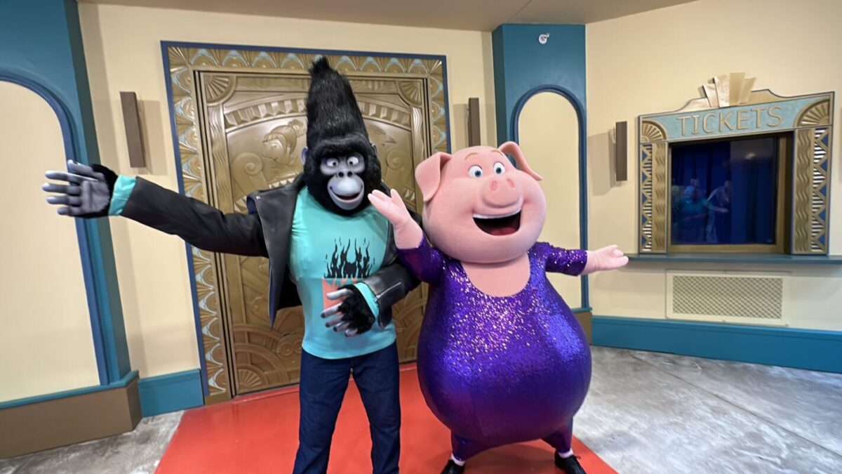 Johnny and Rosita from Sing at Universal Studios Florida