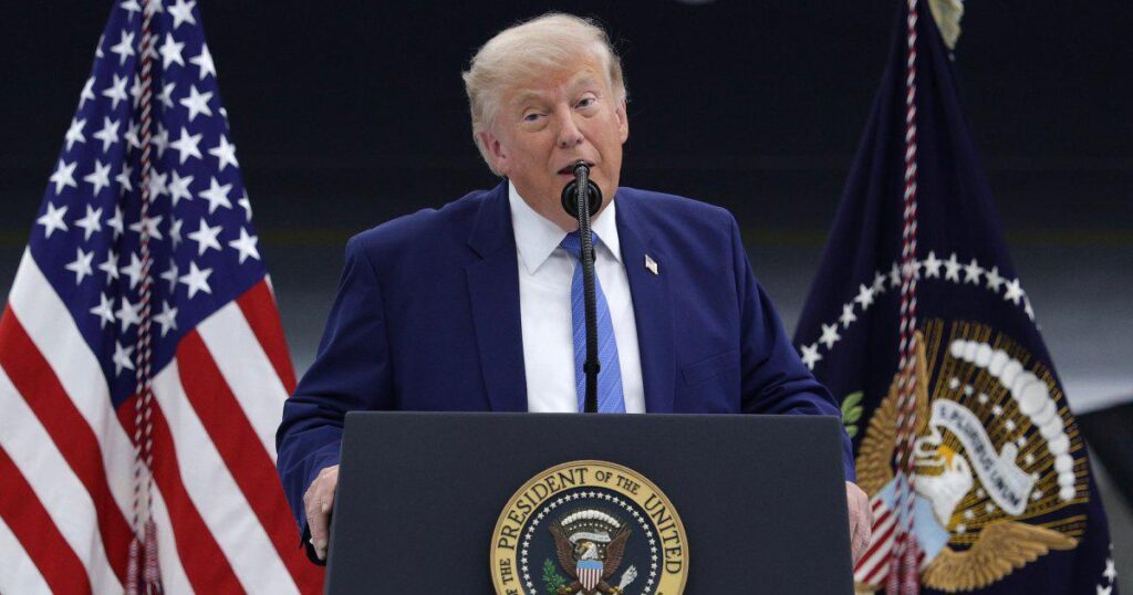 Donald Trump Claims Lincoln Memorial Reflecting Pool Was Vandalized Amid Renovation Failure