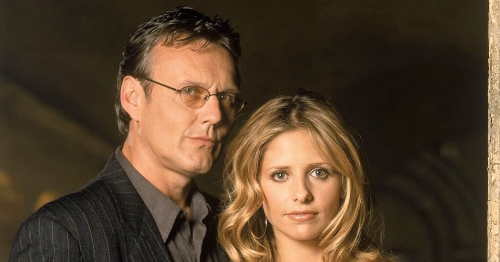 Sarah Michelle Gellar's Tribute To Late "Buffy" Co-Star Anthony Head Is Absolutely Heartbreaking – BuzzFeed Sarah Michelle Gellar's Tribute To Late "Buffy" Co-Star Anthony Head Is Absolutely Heartbreaking - BuzzFeed