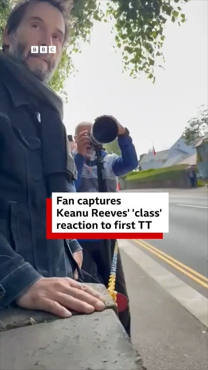 Fan captures Keanu Reeves reacting to the Isle of Man TT