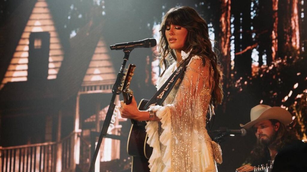 Country superstar Ella Langley to play two-night concert at Neville Arena - Auburn Tigers