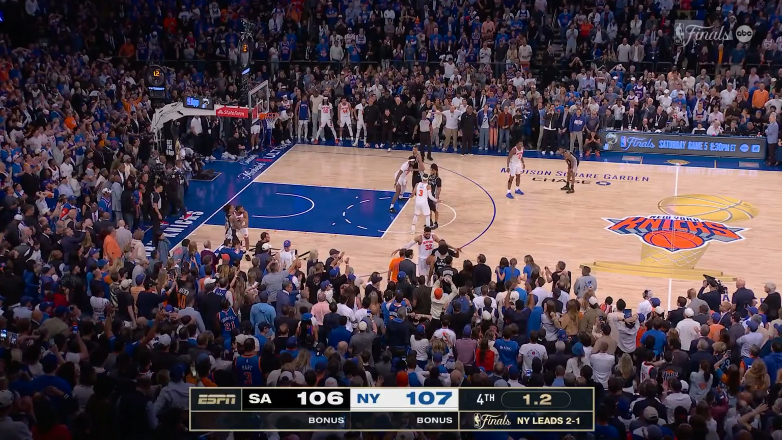The New York Knicks beat the San Antonio Spurs 107-106 to take Game 4 of the NBA Finals!