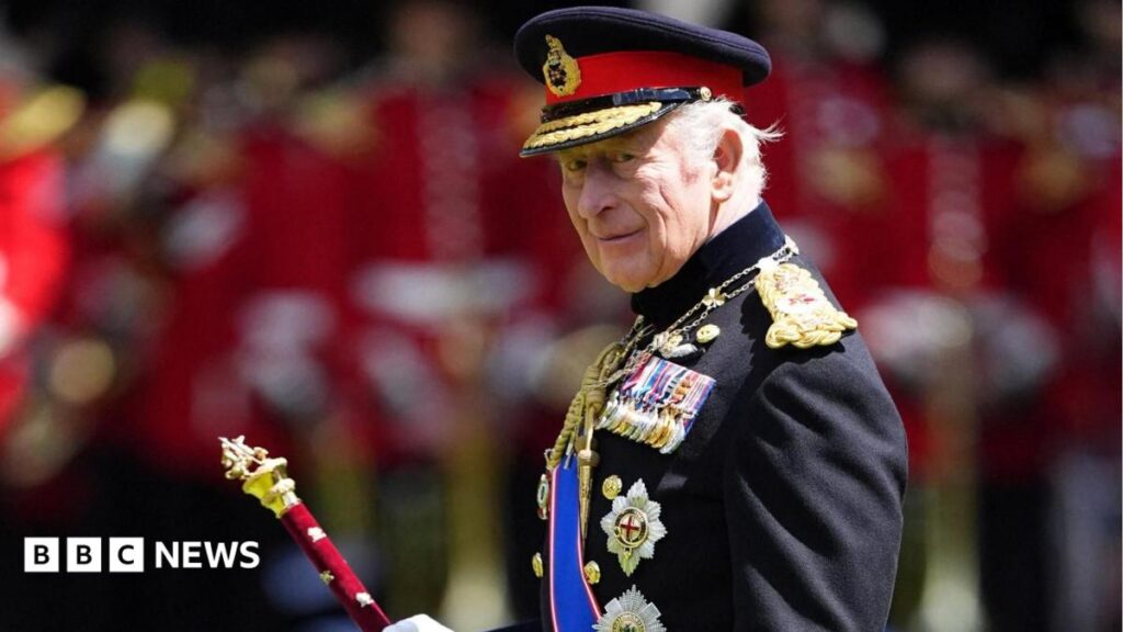 Trooping the Colour: Crowds gather near Buckingham Palace ahead of King’s birthday parade – live updates Trooping the Colour: Crowds gather near Buckingham Palace ahead of King's birthday parade - live updates