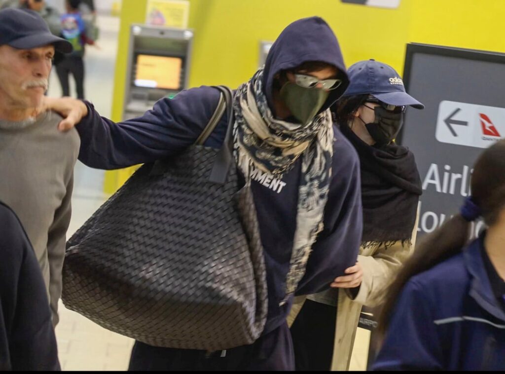 Kendall Jenner and Jacob Elordi leaving Brisbane airport