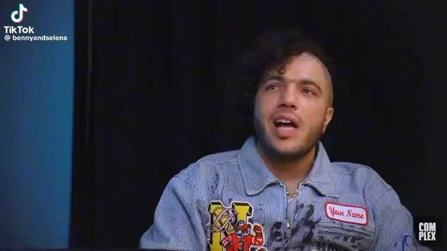 Benny Blanco debuts new haircut