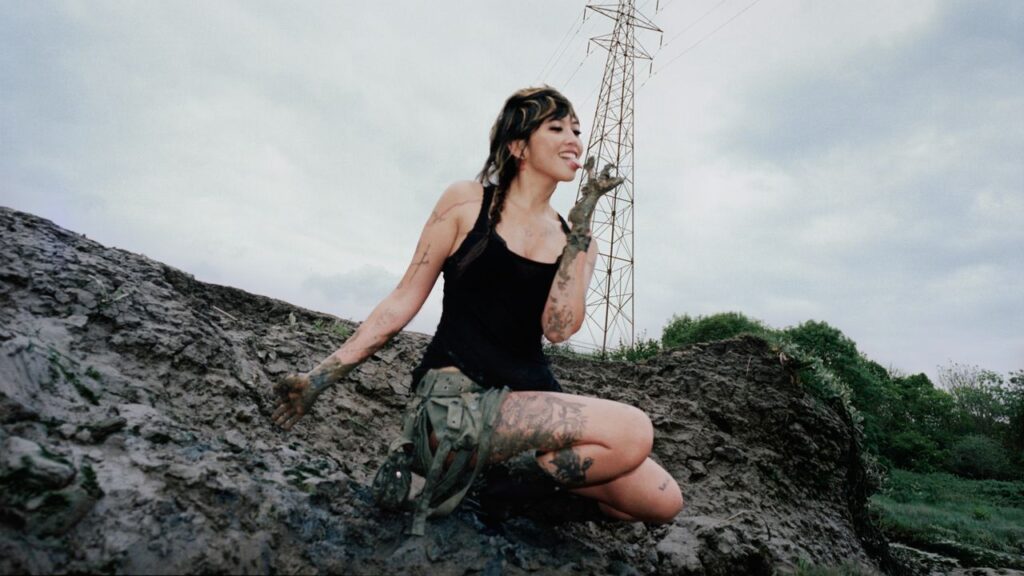 beabadoobee Details New Album Pylon and International Tour