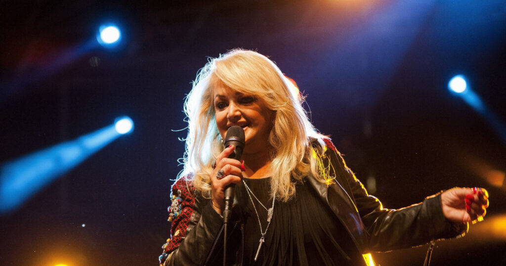 Singer Bonnie Tyler out of a coma but still ‘very unwell,’ her family says Singer Bonnie Tyler out of a coma but still ‘very unwell,’ her family says
