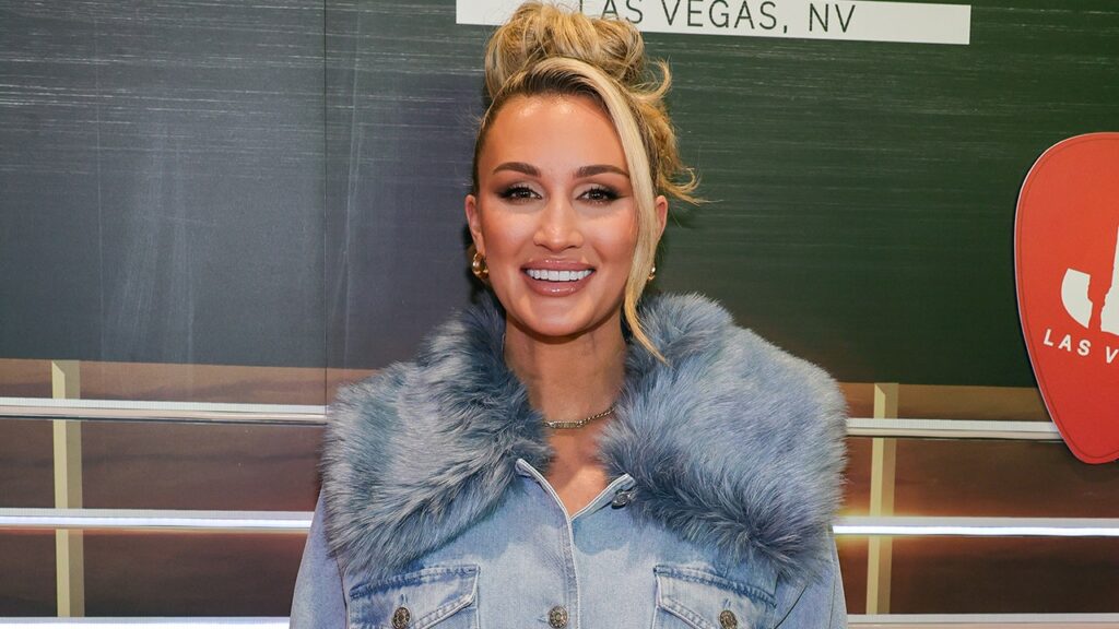 Brittany Aldean stuns in green bikini mirror selfie on Instagram stories Brittany Aldean stuns in green bikini mirror selfie on Instagram stories