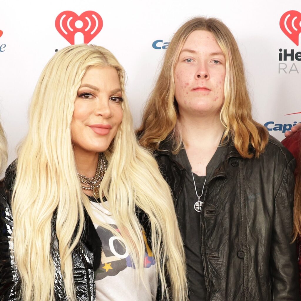 Tori Spelling, Dean McDermott’s Son Liam Rocks Pink Hair in Prom Photos Tori Spelling, Dean McDermott's Son Liam Rocks Pink Hair in Prom Photos