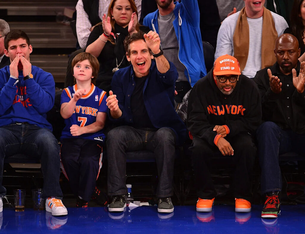 Could celebrities receive championship rings?