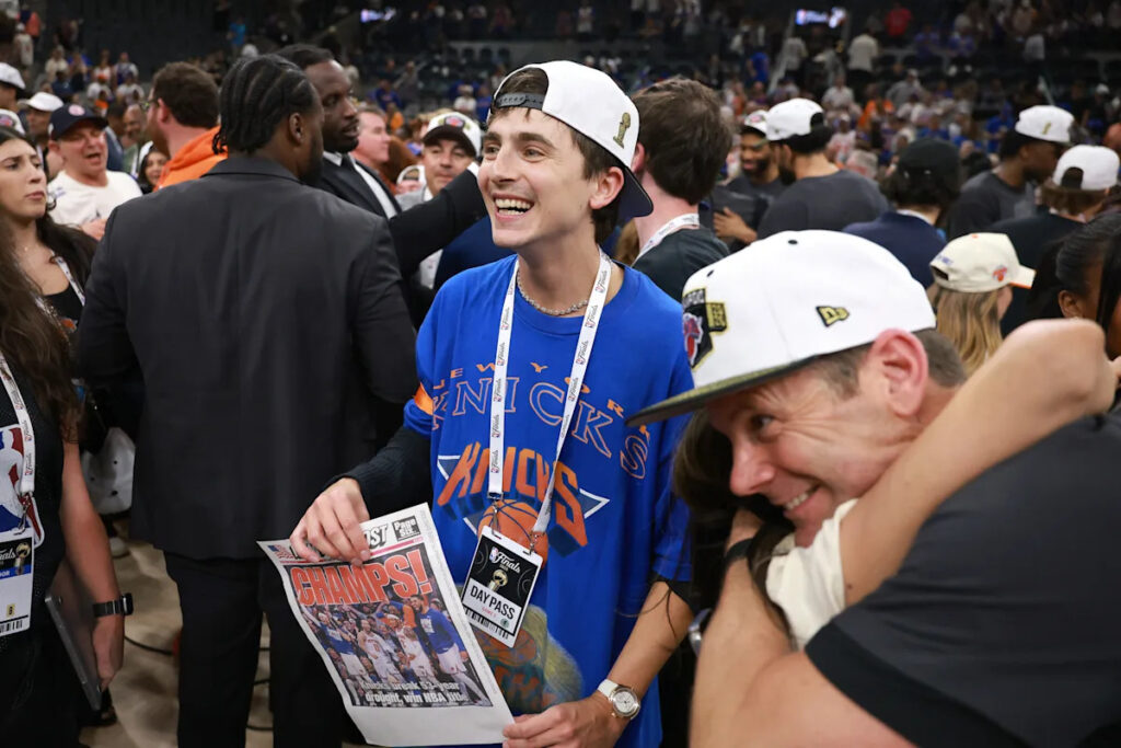 Timothée Chalamet Says He’d ‘Way Rather’ Have a Knicks Championship Than an Oscar Timothée Chalamet Says He’d ‘Way Rather’ Have a Knicks Championship Than an Oscar