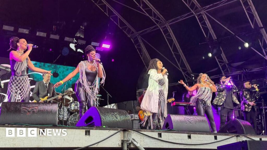 Weston-super-Mare’s Summer Fest at the Beach day two in pictures Sister Sledge on stage. Four women and two male backup vocalists