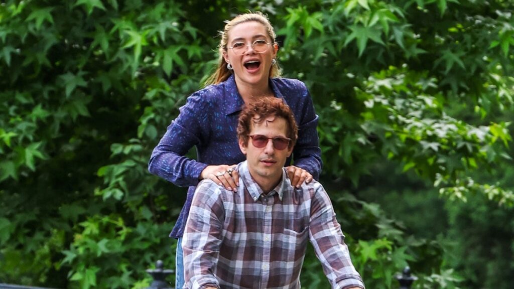 Florence Pugh Seemingly Joins Andy Samberg’s Movie ‘42.6 Years,’ Spotted Filming With Him in Central Park – Just Jared – Celebrity News and Gossip Florence Pugh Seemingly Joins Andy Samberg's Movie '42.6 Years,' Spotted Filming With Him in Central Park - Just Jared - Celebrity News and Gossip