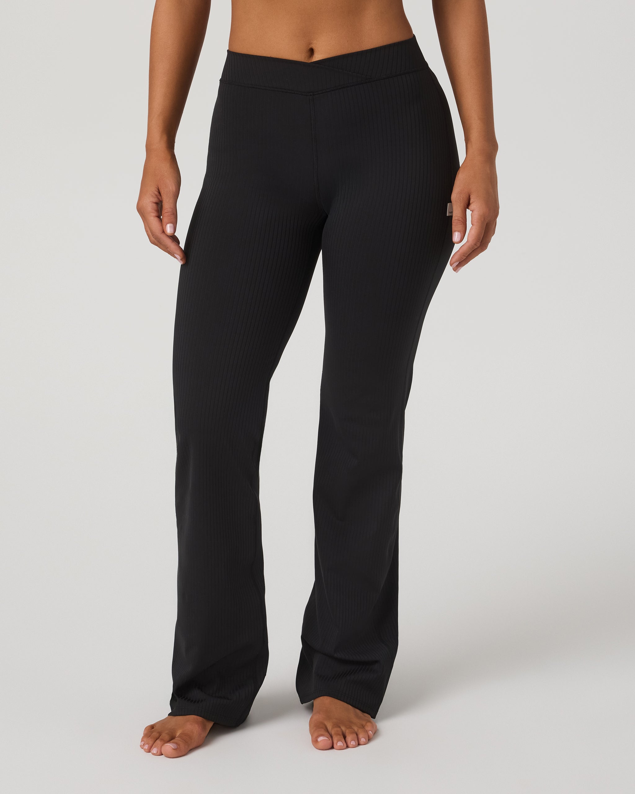 Inversion Rib Slim Flare - Black - Xxs