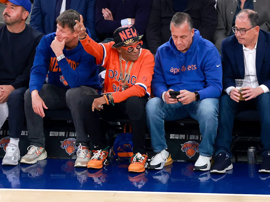 Billionaires and celebrities are paying more than $10,000 an hour to see the Knicks play in the NBA Finals Business Insider