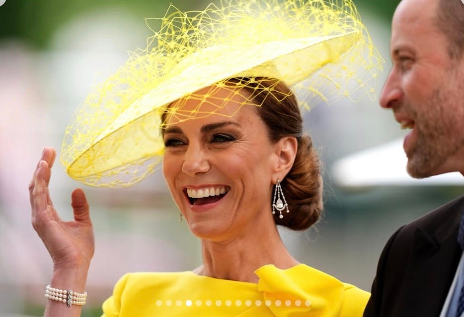 Kate brings back the glamour at Ascot