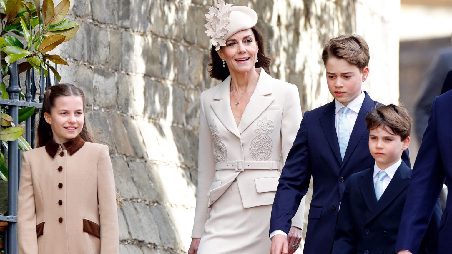 Kate Middleton, George, Charlotte and Louis share honour