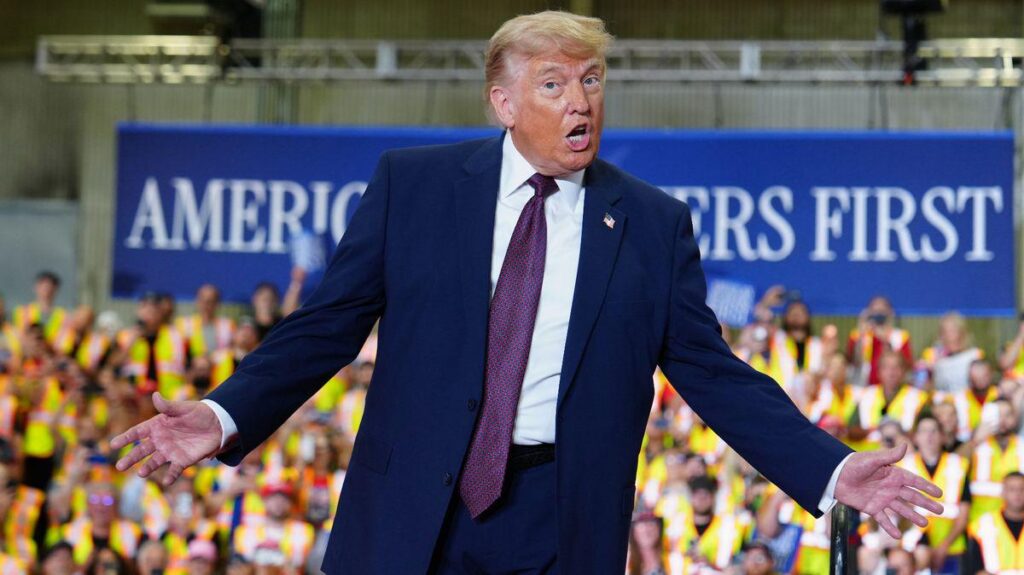 Fox news cuts away from Trump rally to Noah Rothman slamming his US-Iran agreement