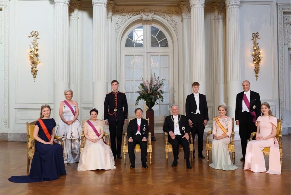 More Photos from Belgium’s State Banquet for the Emperor and Empress of Japan + Photos of Past Japanese State Visits Shared by the Belgian Royal Family