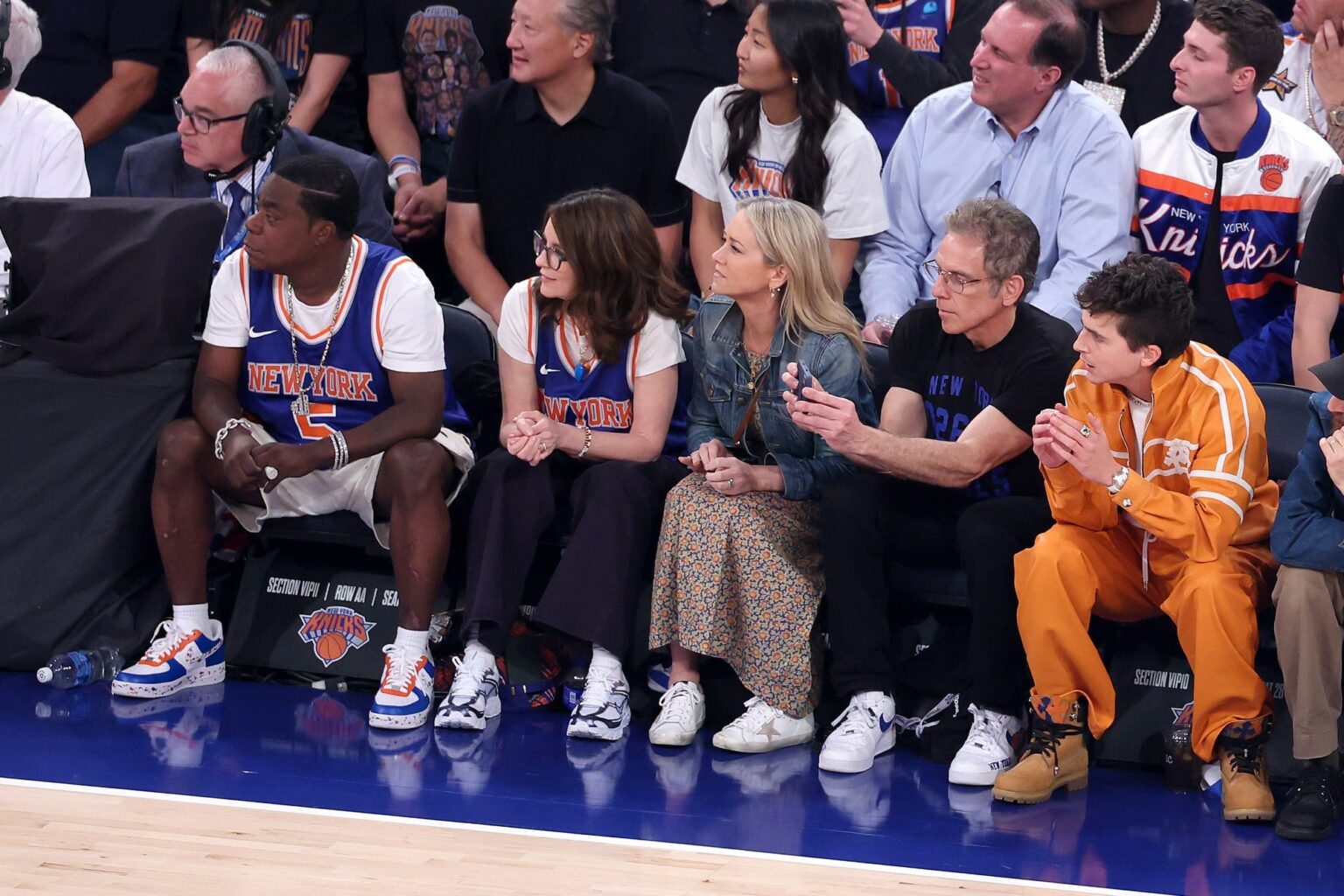 All the Celebrities Spotted at Game 3 of the 2026 NBA Finals: New York Knicks vs. San Antonio Spurs – Just Jared – Celebrity News and Gossip All the Celebrities Spotted at Game 3 of the 2026 NBA Finals: New York Knicks vs. San Antonio Spurs - Just Jared - Celebrity News and Gossip