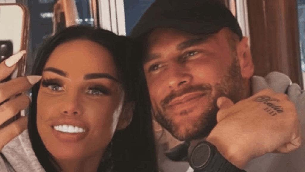 'Billionaire' Lee Andrews 'pleads for wife Katie Price to set him up a GoFundMe'