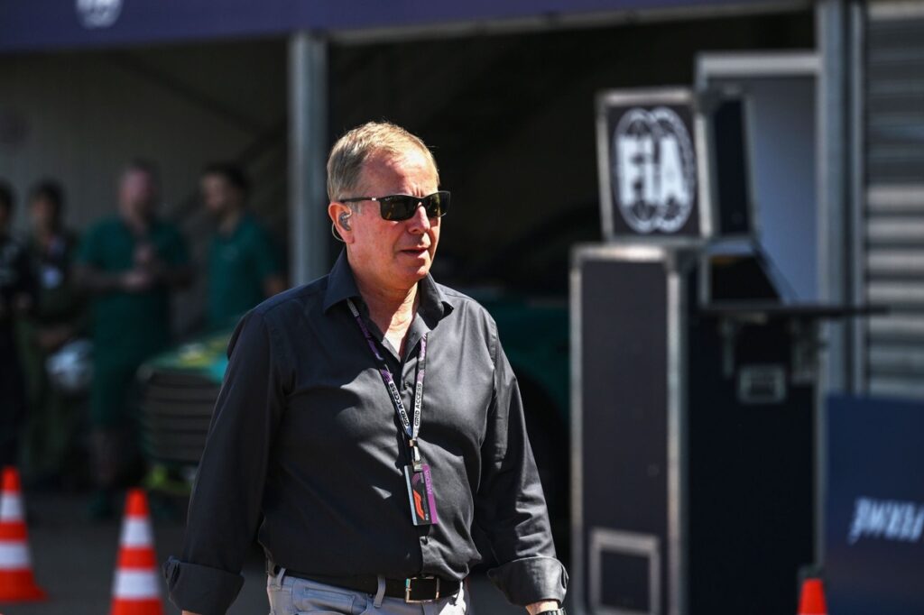 Martin Brundle goes viral after clash with celebrity security at Monaco GP Martin Brundle goes viral after clash with celebrity security at Monaco GP