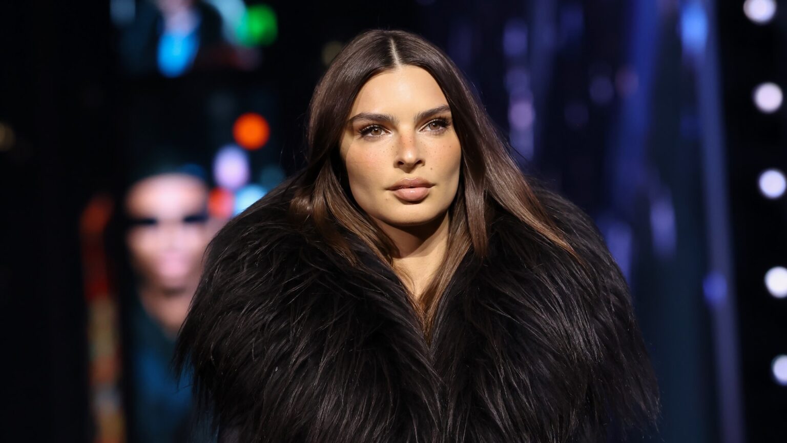 Emily Ratajkowski.