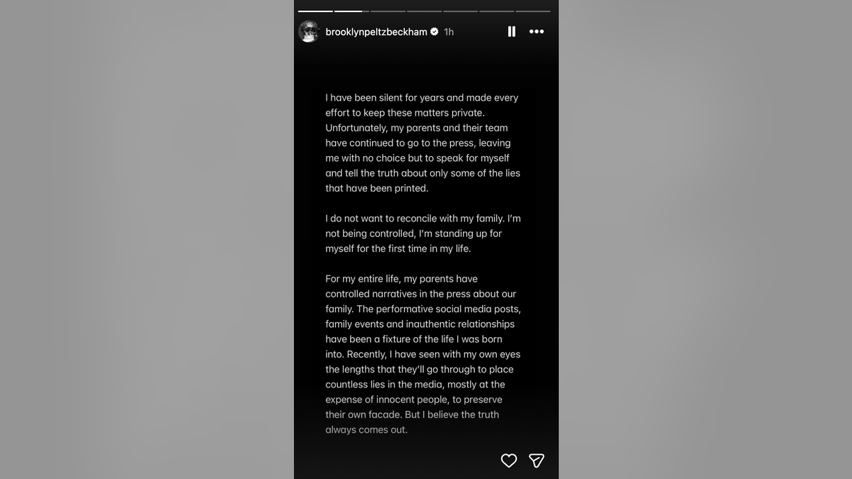 Brooklyn Beckham posting a statement on Instagram story.