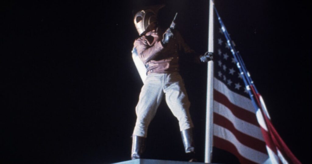 35 Years Later, One Disney Flop Proves Pulp Sci-Fi Never Dies 35 Years Later, One Disney Flop Proves Pulp Sci-Fi Never Dies