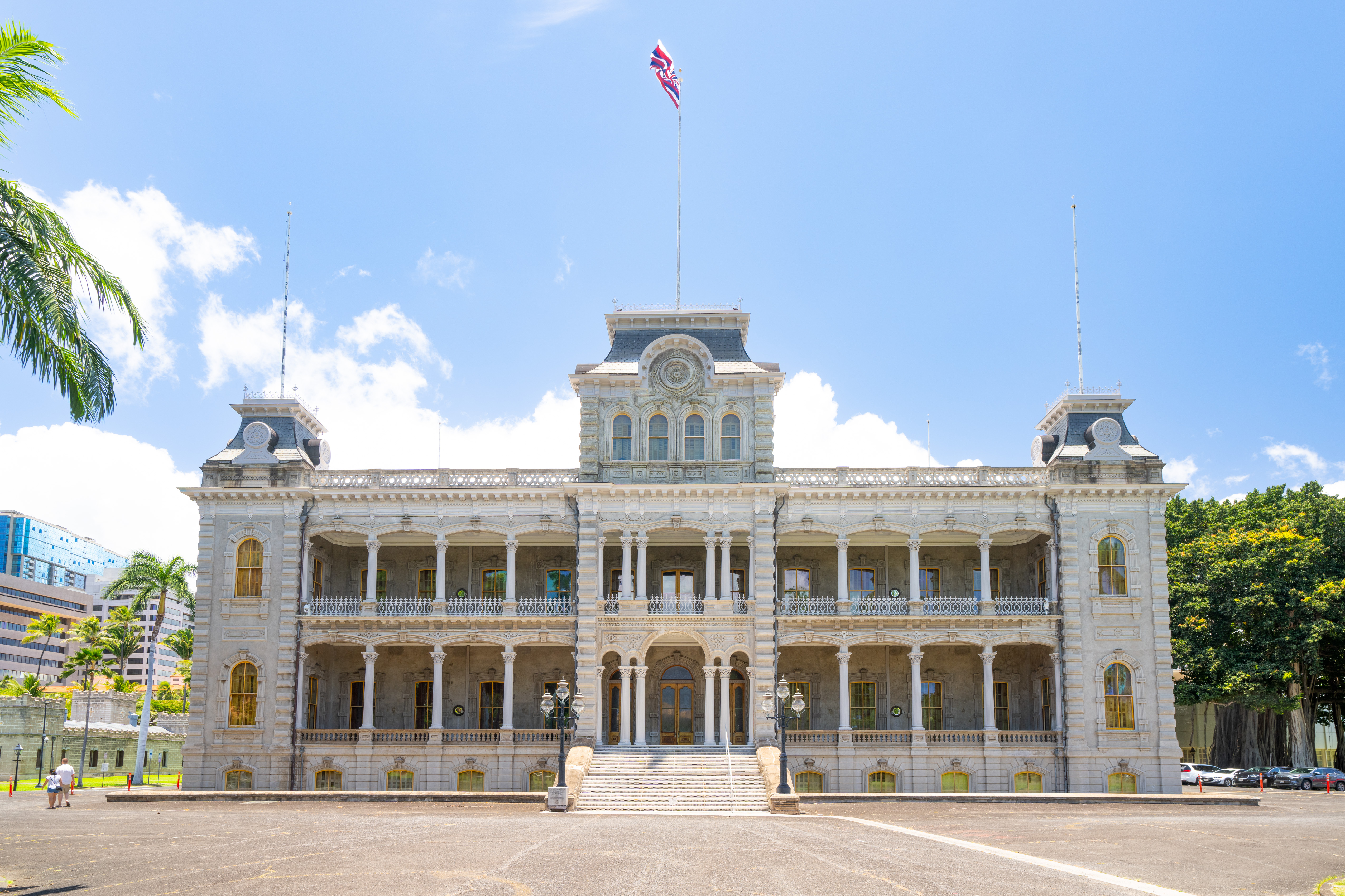 Iolani Palace exterior