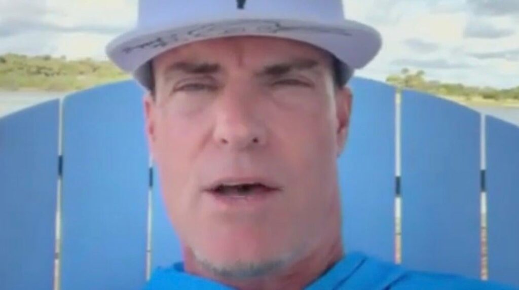 Vanilla Ice Is Confused By Trump Concert Backlash: 'I Don't Get It'