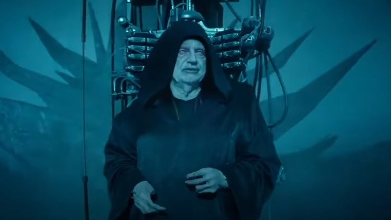 George Lucas once wanted to make a Palpatine Star Wars TV show, Emperor actor Ian McDiarmid reveals Ian McDiarmid as Palpatine in Star Wars: The Rise of Skywalker