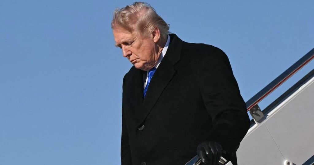 Trump Humiliated by Knicks Fans at MSG