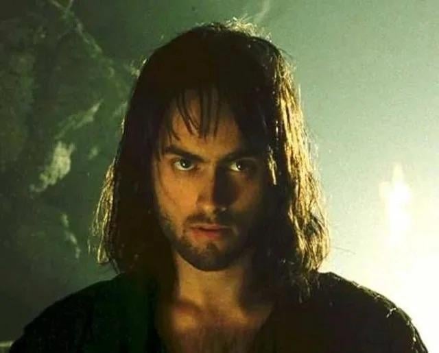 The category? Actors replaced in major roles after filming on the movie/TV show had already commenced