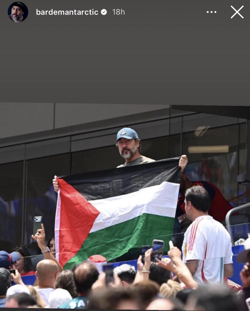 Javier Bardem raised the Palestinian flag during the Spain vs. Austria World Cup match at SoFi Stadium. (July 2, 2026)