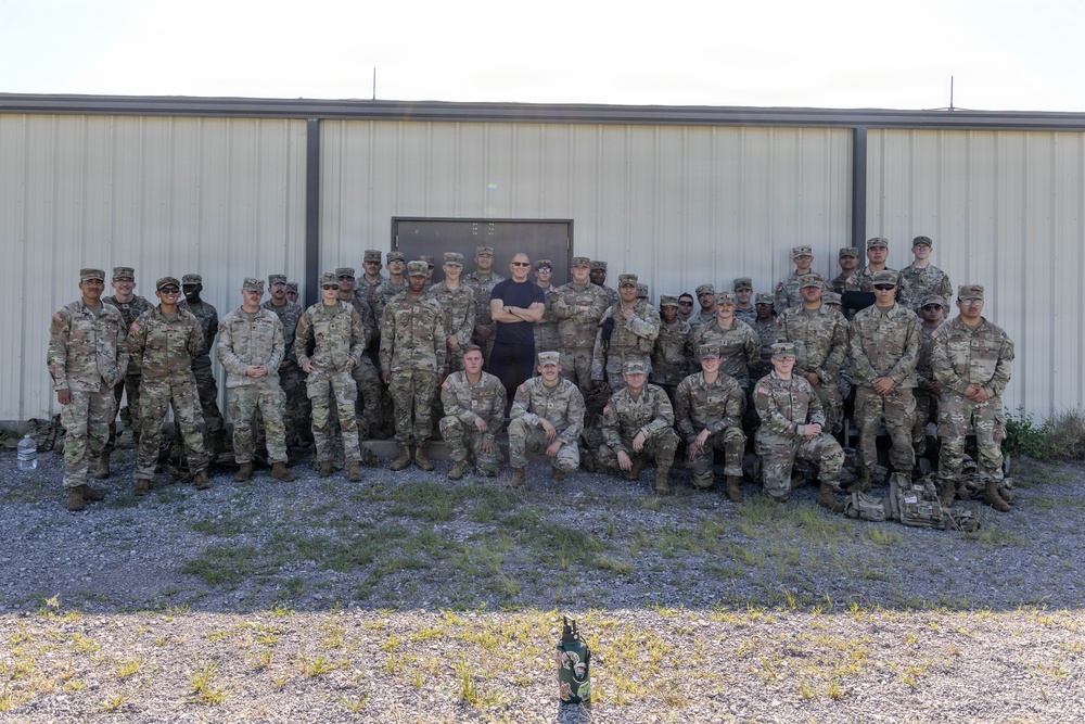 Celebrity Chef Robert Irvine Serves Fort Sill Soldiers