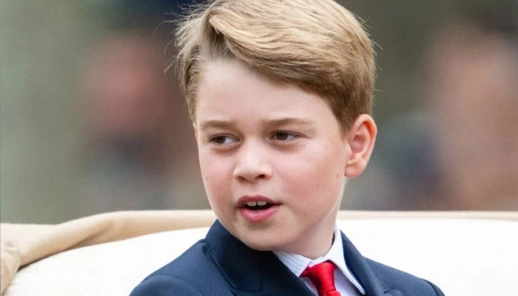 Prince George deeply bonds with Royals ‘who want nothing from him’