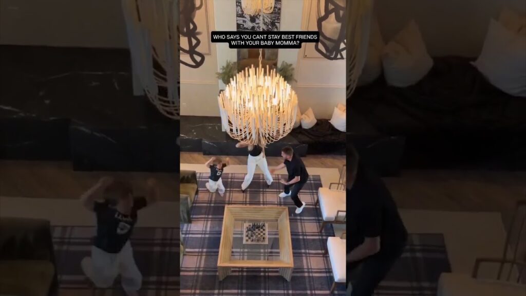 Frankie Muniz hastily deletes Paige Price divorce announcement amid backlash #shorts Frankie Muniz hastily deletes Paige Price divorce announcement amid backlash #shorts