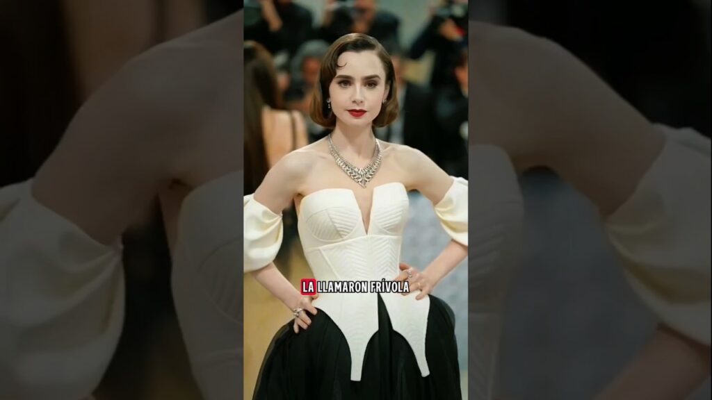Lily Collins y la verdad tras el éxito de Emily in Paris. Lily Collins y la verdad tras el éxito de Emily in Paris.
