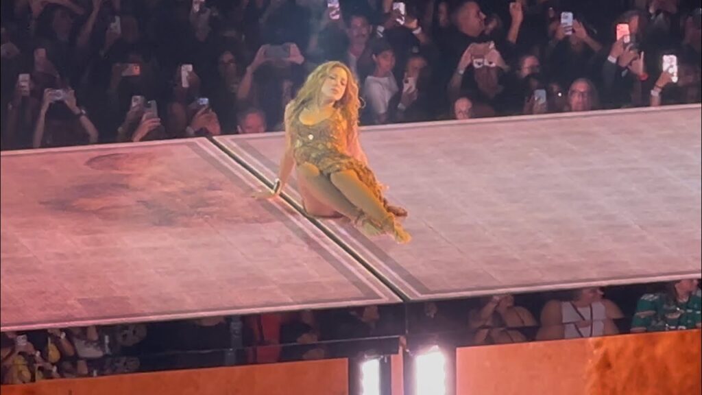 Shakira - Hips Don’t Lie (Live at Intuit Dome, Los Angeles, CA 6/13/2026)