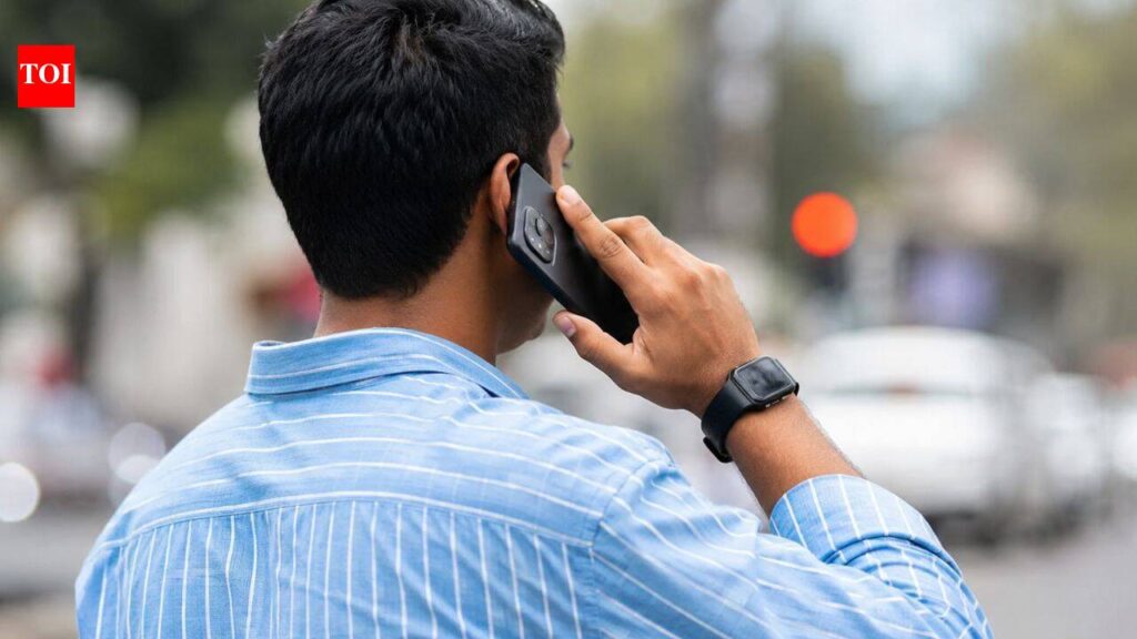 Pakistani Bomb Threat: ‘Don’t release the film’: Pakistani caller threatens ‘Kala Hiran’ producer with bomb attack | Bhopal News Pakistani Bomb Threat: 'Don't release the film': Pakistani caller threatens 'Kala Hiran' producer with bomb attack | Bhopal News