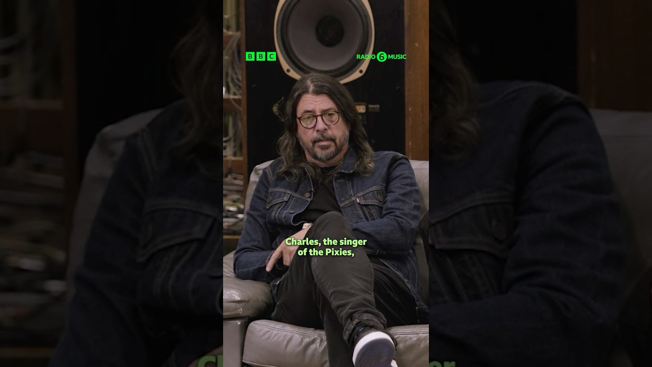 Dave Grohl waxes lyrical about Pixies ‘Surfer Rosa’ #foofighters #pixies - YouTube
